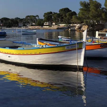 Les Quatre Vents Villa *